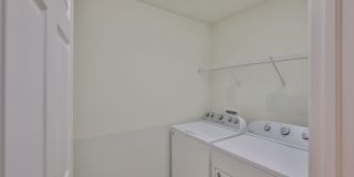 Beautiful Townhome at Magnolia Park! Gallery 23
