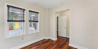 3 Level Semi-Detached Row Home in Columbia Heights Gallery 29