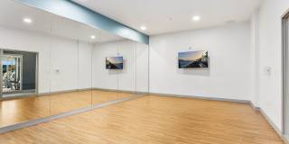 Ovation at Meeker 55+ Senior Apartments Gallery 31