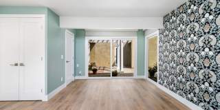 REMODELED 4 BD/3.5 BA RANCH STYLE HOME IN DOVER SHORES Gallery 16