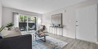 98Hundred Gallery 38