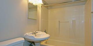 2153 Green - BRRE Gallery 1