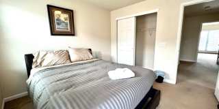 Downtown 3 Bedroom Townhome with 2 Car Garage Gallery 52