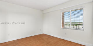 1650 SW 124th Ter Gallery 32