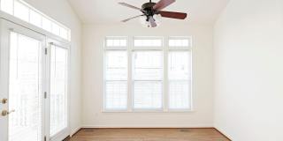 Pet-Friendly Cherry Hill Townhome Gallery 9