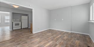 1110 S Main Ave Gallery 19