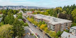 2121 Belmont Gallery 57