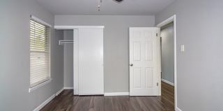 4319 ALGRUTH DR Gallery 7