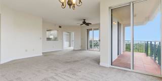 4750 Dolphin Cay Ln S Apt 408 Gallery 28