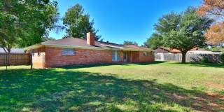 Complete RENOVATION only a few years ago!  Large bedrooms! Gallery 39