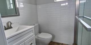 4900 Cleveland St Gallery 14