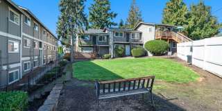 Crestwood Courts Gallery 4