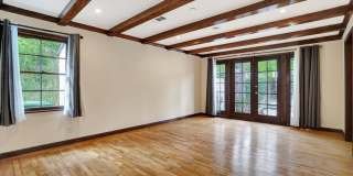 5155 Densmore Ave Gallery 18