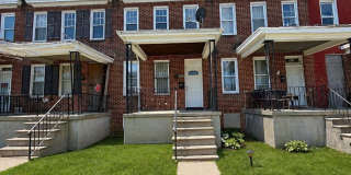 3 Bedroom Home with Basement, Laundry Area & Bright Living Space Gallery 1