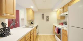 Royal Crest Estates Warwick Gallery 1