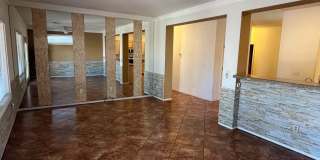 Stunning 3 bedroom 3 bath with Guest House in Sun City Anthem for 55+! Gallery 12