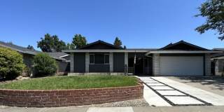 5011 Jennings Way Gallery 1
