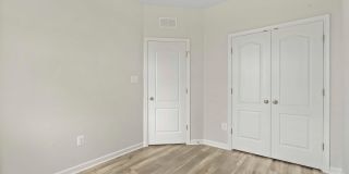 5907 GARDEN WALK Drive Gallery 23