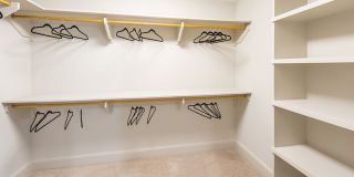 NOVEL River Oaks by Crescent Communities Gallery 26