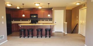 Two Bedroom Condo In Cordata Neighborhood Gallery 7