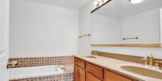 9700 WHITLEY PARK PL #TH-19 Gallery 22