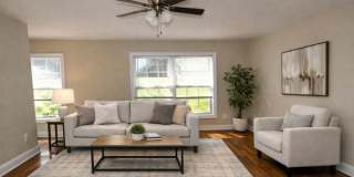 FREE ONE MONTH RENT SPECIAL!  3BR 2.5BA 3520 Byrnes Gallery 5