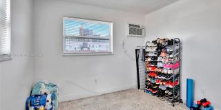 458 SW 9th St Gallery 13