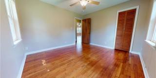 806 Gilchrist Avenue Gallery 18