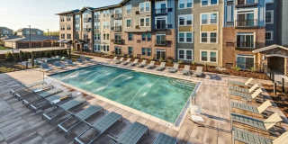 670 E Algonquin Road unit: 4303 Gallery 13