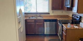 4 Bedroom Rancher off of Powers Gallery 8