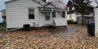 RARE VACANCY - CUYAHOGA FALLS.  A NICE 3 BEDROOM RANCH ON A QUIET ST. Gallery 11