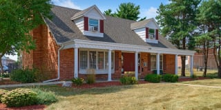 Colonial Village Gallery 2