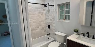 7511 Miami View Dr Gallery 25