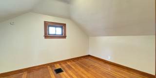 10204 West Bungalow Parkway - UPPER Gallery 12