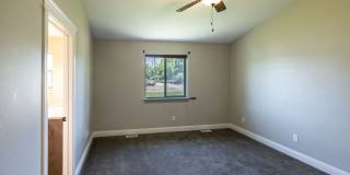 BEAUTIFUL 5 BED 3 BATH HOME IN FIRTH Gallery 13
