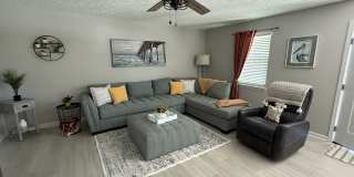 517 Palm Avenue Gallery 19