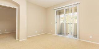 Laurel Terrace Apartment Homes Gallery 32