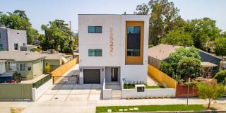 11522 Emelita Street Gallery 1