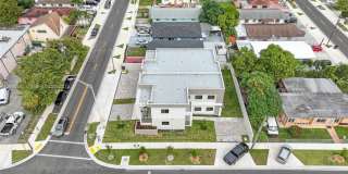 4313 E 8th Ct Gallery 28
