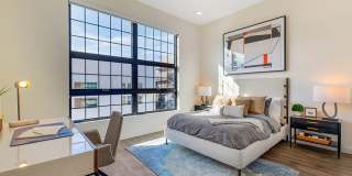 Post District Gallery 25