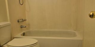 Cozy 2 Bed, 1 Bath in a duplex in Phoenix Gallery 10