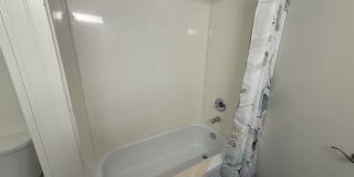 West Royal Apartments Gallery 22