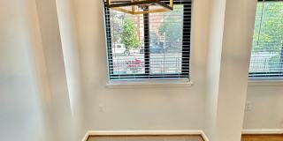 Spacious One Bedroom Condo In the Heart of Dupont - 17th/New Hampshire. Gallery 10