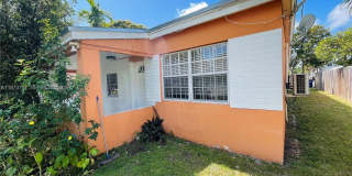 16930 NE 21st Ave Gallery 1