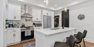 198 West 6th Avenue Gallery 1