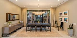 623 N Edinburgh Ave Gallery 13