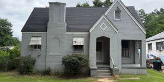 3 Bedroom Highland Home - with Central Air! 3 Bedroom Highland Home - with Central Air! Gallery 1