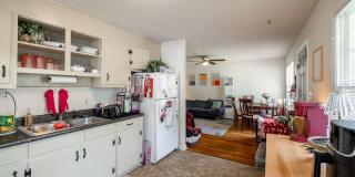 2019 S Lumpkin Street Gallery 13