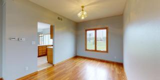 Beautiful Home - Available Augst 2026 Gallery 11