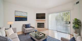Spacious Townhome Located in the Highly Desirable Shadow Ridge Community of Oak Park Gallery 35